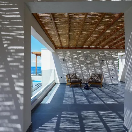 Amyntas Seafront - Adults Only 3*