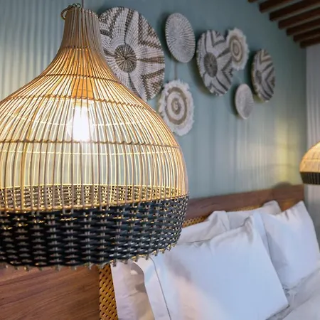 Hotel Amyntas Seafront 3*