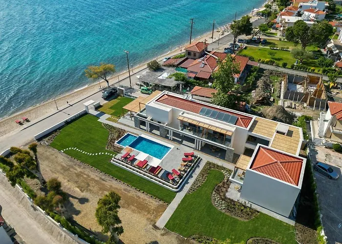 Amyntas Seafront - Adults Only 3*