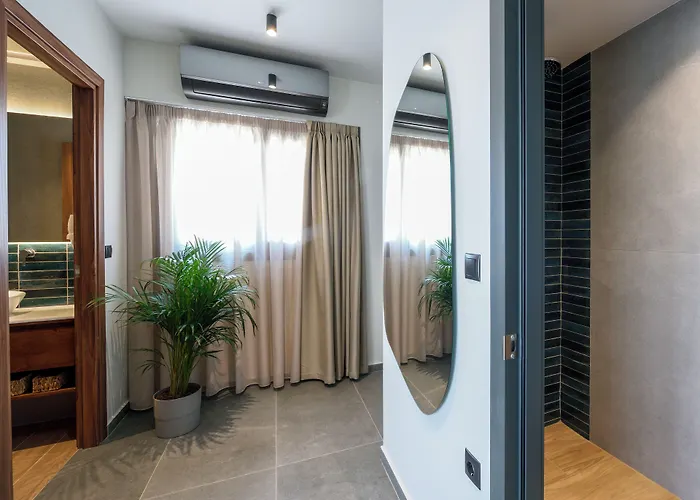 Amyntas Seafront - Adults Only 3*