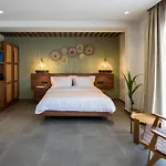 Amyntas Seafront - Adults Only 3*