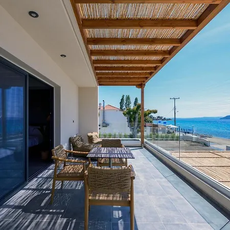 Amyntas Seafront - Adults Only 3*