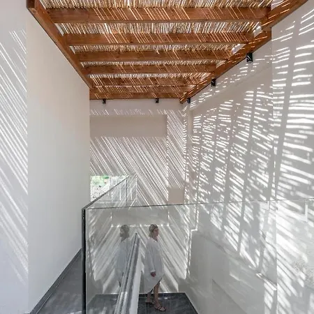 ホテル Amyntas Seafront - Adults Only