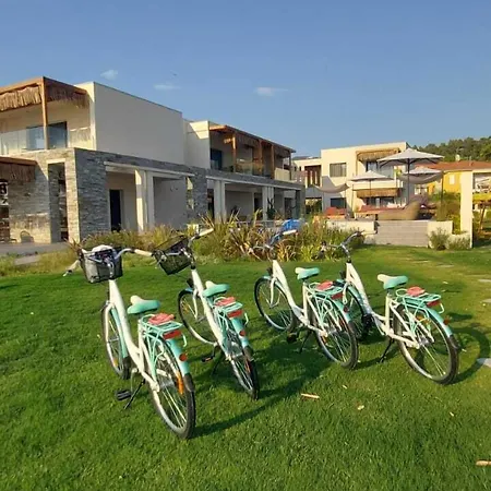 Amyntas Seafront - Adults Only Хотел