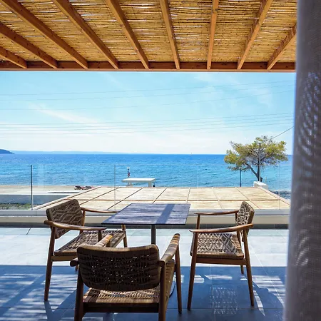 Хотел Amyntas Seafront - Adults Only 3*