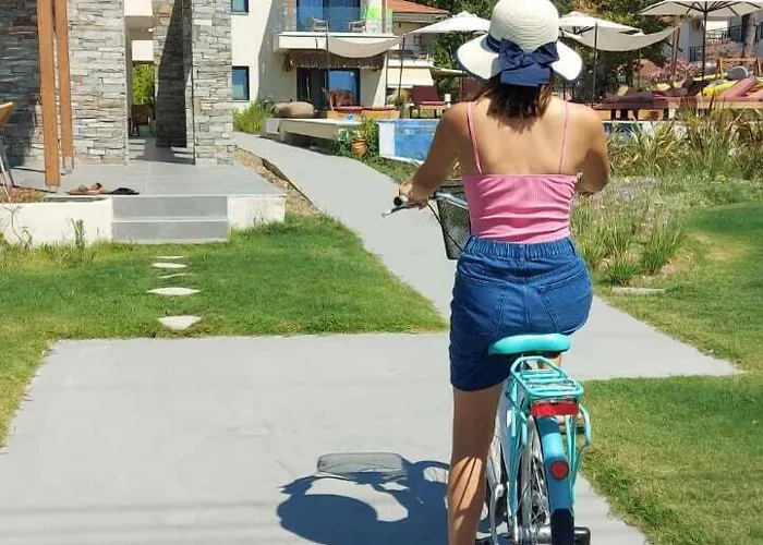 Amyntas Seafront - Adults Only