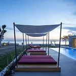 Amyntas Seafront - Adults Only Hotel