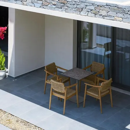 Amyntas Seafront - Adults Only 3*